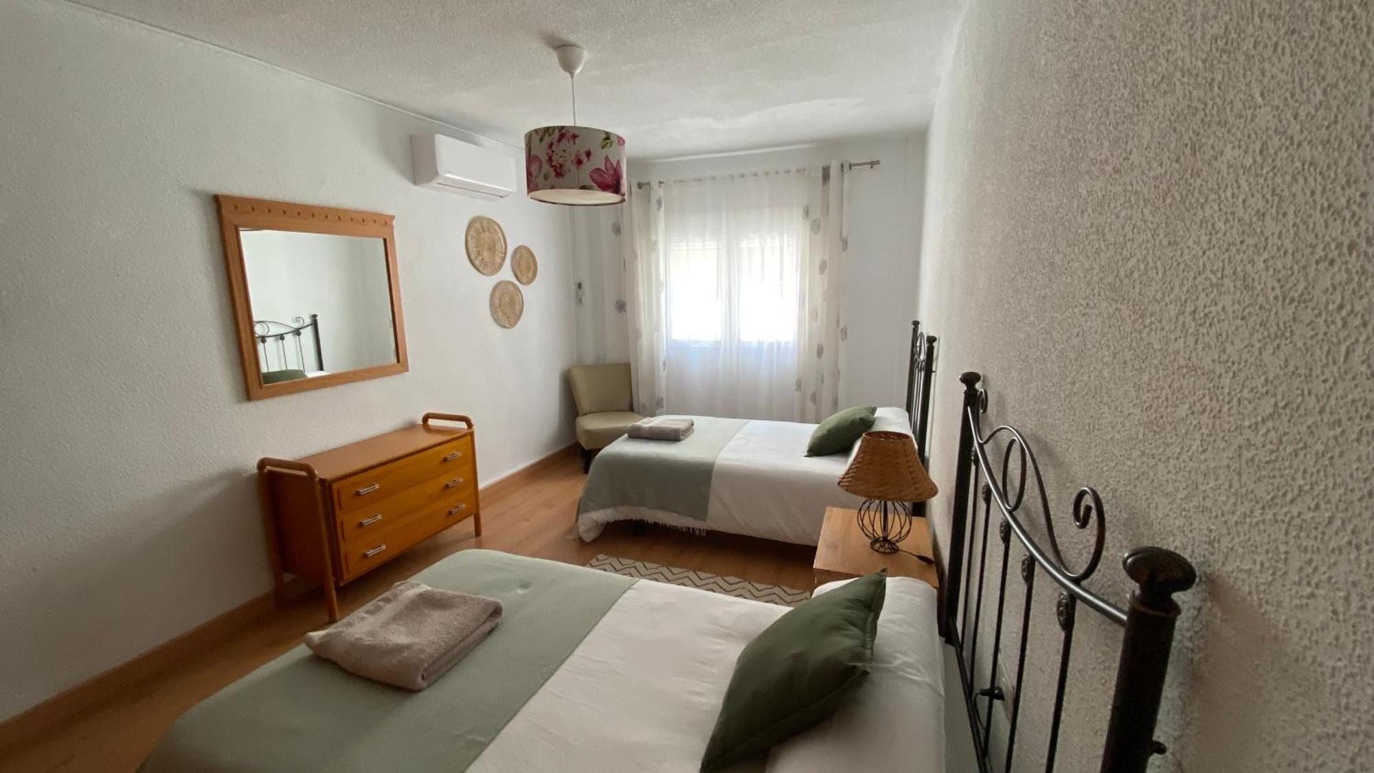 Casa De 5 Habitaciones Hasta 9 Plazas, La Casilla En Durcal, Granada Экстерьер фото